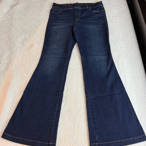 SPANX Blue Denim with Red Label - Picture 5 of 15